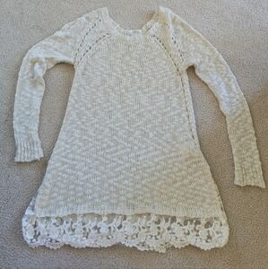 WOMENS WHITE LONG SLEEVE CROCHET KNIT TOP W/ lace SIZE Medium